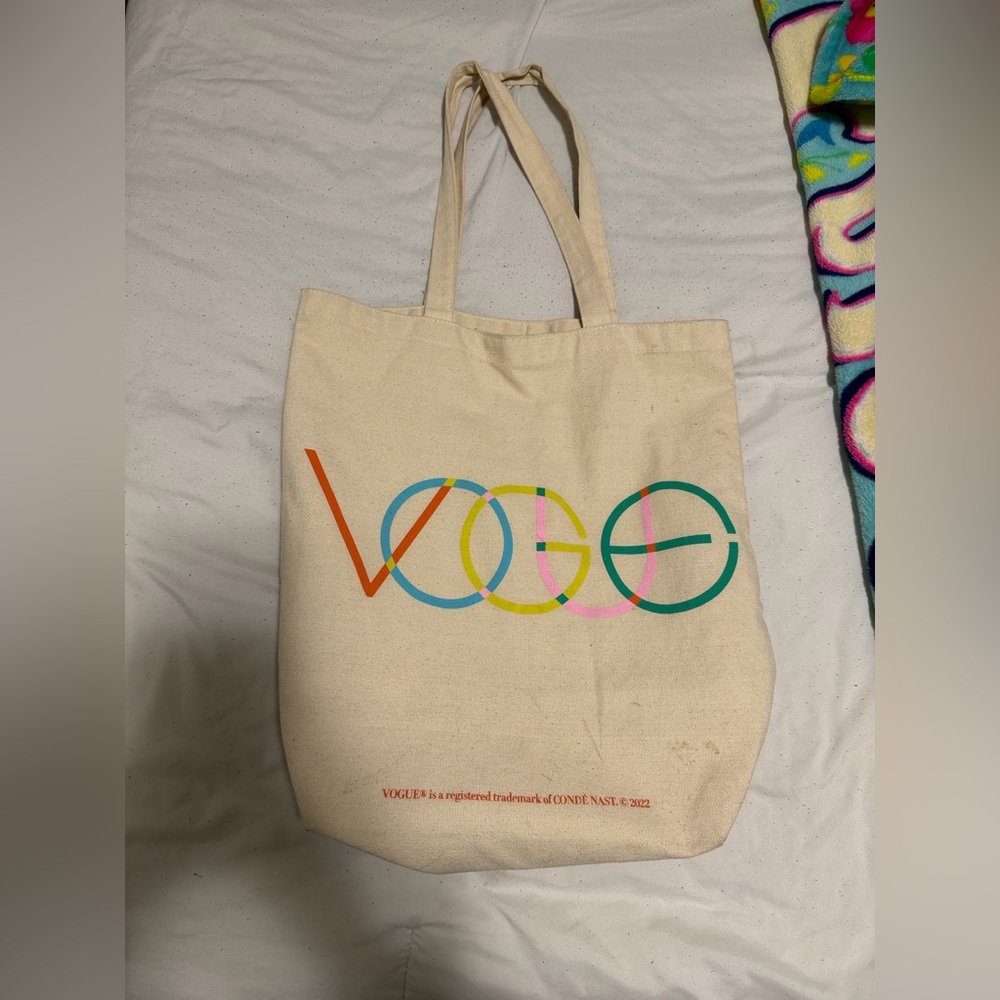 Vogue Multicolor Logo Canvas Tote Bag - Beige